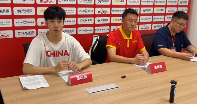 华体会官方-砍下24分+命中关键球！张博源：我不算大心脏球员